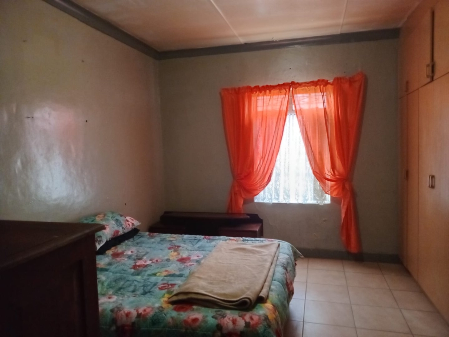 4 Bedroom Property for Sale in Bloemhof North West